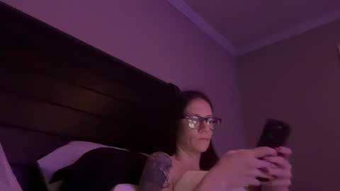 Snapshot of yourstrulylivy chatting on 12/11/24, 12:44 yourstrulylivy online show from 12/11/24, 12:44