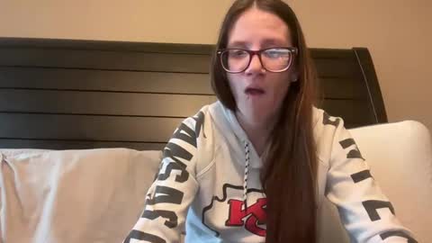 Snapshot of yourstrulylivy chatting on 12/14/24, 09:02 yourstrulylivy online show from 12/14/24, 09:02