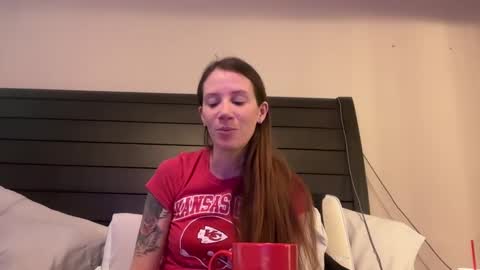 Snapshot of yourstrulylivy chatting on 12/26/24, 04:04 yourstrulylivy online show from 12/26/24, 04:04