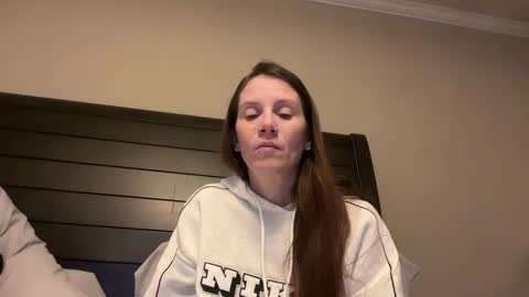 Snapshot of yourstrulylivy chatting on 12/27/24, 03:20 yourstrulylivy online show from 12/27/24, 03:20