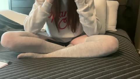 Snapshot of yourstrulylivy chatting on 02/18/25, 07:09 yourstrulylivy online show from 02/18/25, 07:09