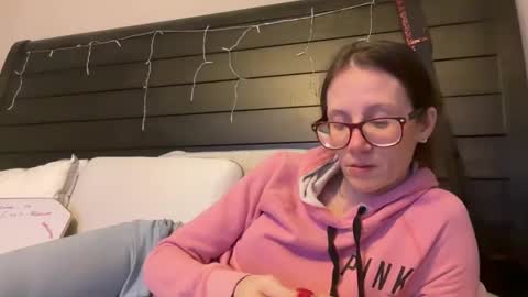 Snapshot of yourstrulylivy chatting on 02/27/25, 01:27 yourstrulylivy online show from 02/27/25, 01:27