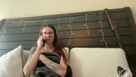 Snapshot of yourstrulylivy chatting on 02/27/25, 06:53 yourstrulylivy online show from 02/27/25, 06:53