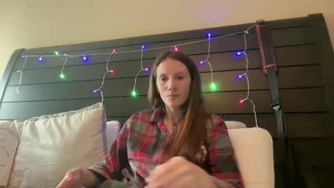 Snapshot of yourstrulylivy chatting on 02/28/25, 03:26 yourstrulylivy online show from 02/28/25, 03:26