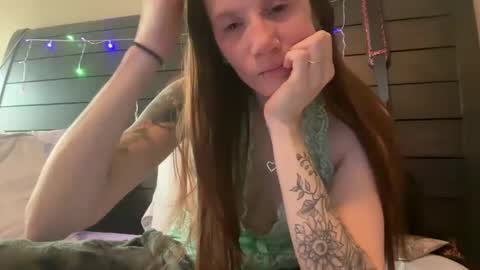 Snapshot of yourstrulylivy chatting on 03/03/25, 03:09 yourstrulylivy online show from 03/03/25, 03:09