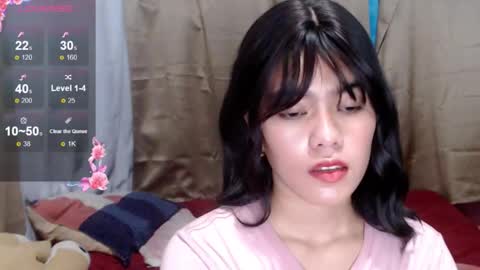 Snapshot of yoursweet_asian20 chatting on 09/15/25, 04:56 Maddie online show from 09/15/25, 04:56