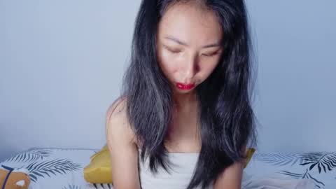 Kiwi online show from 02/23/26, 01:58