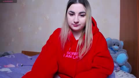 Snapshot of yourswetiegirl chatting on 02/22/25, 11:02 Sofia online show from 02/22/25, 11:02