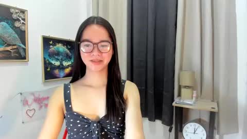 yourtinybunny online show from 07/16/26, 12:27
