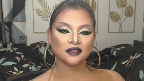 Snapshot of yourtrannyqueenxxx chatting on 09/21/25, 12:56 Anastacia Grey online show from 09/21/25, 12:56