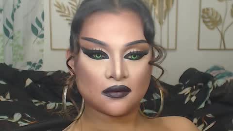 Snapshot of yourtrannyqueenxxx chatting on 10/06/25, 10:29 Anastacia Grey online show from 10/06/25, 10:29