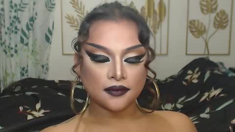 Snapshot of yourtrannyqueenxxx chatting on 10/07/25, 11:13 Anastacia Grey online show from 10/07/25, 11:13