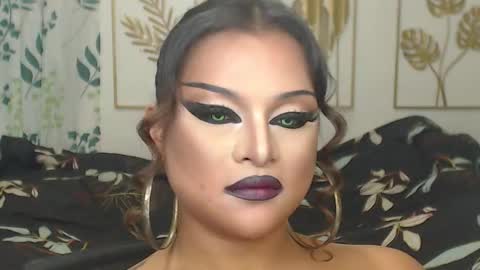 Snapshot of yourtrannyqueenxxx chatting on 10/10/25, 11:04 Anastacia Grey online show from 10/10/25, 11:04