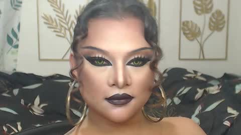 Snapshot of yourtrannyqueenxxx chatting on 10/22/25, 10:31 Anastacia Grey online show from 10/22/25, 10:31