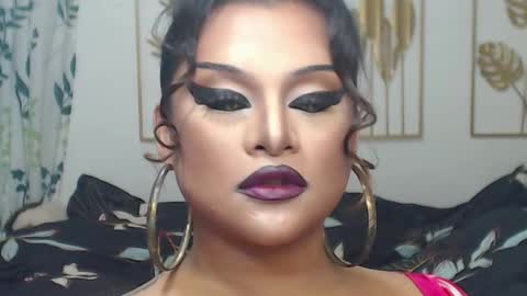 Snapshot of yourtrannyqueenxxx chatting on 11/09/25, 12:42 Anastacia Grey online show from 11/09/25, 12:42