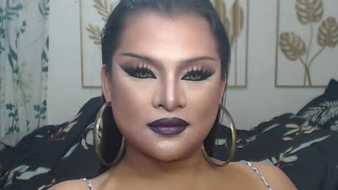 Snapshot of yourtrannyqueenxxx chatting on 11/17/25, 09:31 Anastacia Grey online show from 11/17/25, 09:31