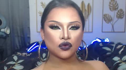 Snapshot of yourtrannyqueenxxx chatting on 11/28/25, 09:12 Anastacia Grey online show from 11/28/25, 09:12