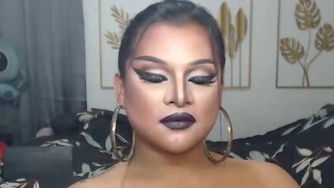 Snapshot of yourtrannyqueenxxx chatting on 12/02/25, 11:34 Anastacia Grey online show from 12/02/25, 11:34