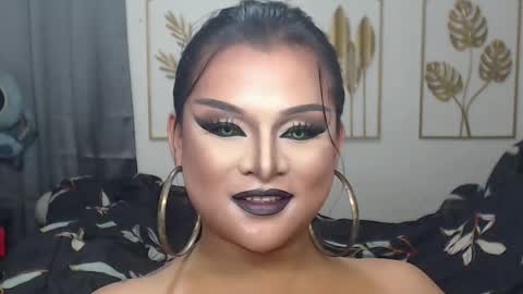 Snapshot of yourtrannyqueenxxx chatting on 12/03/25, 10:19 Anastacia Grey online show from 12/03/25, 10:19