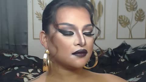 Snapshot of yourtrannyqueenxxx chatting on 01/09/26, 09:38 Anastacia Grey online show from 01/09/26, 09:38