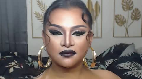 Snapshot of yourtrannyqueenxxx chatting on 01/13/26, 10:48 Anastacia Grey online show from 01/13/26, 10:48