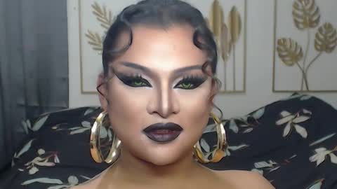 Snapshot of yourtrannyqueenxxx chatting on 01/16/26, 08:13 Anastacia Grey online show from 01/16/26, 08:13