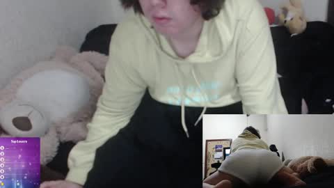 Snapshot of yourtrapuwu chatting on 01/25/25, 09:26 yourtrapuwu online show from 01/25/25, 09:26