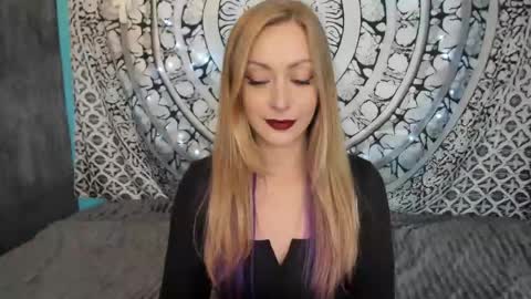 YourVenus00 -Follow my OF online show from 05/28/26, 11:29
