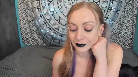 YourVenus00 -Follow my OF online show from 06/11/26, 04:05