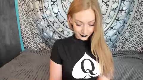YourVenus00 -Follow my OF online show from 06/13/26, 11:41