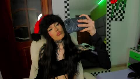 GI online show from 12/19/25, 07:48