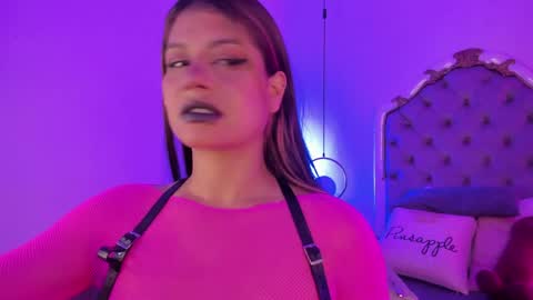 Val online show from 05/20/26, 08:04