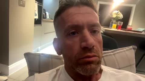 Snapshot of youwantus69 chatting on 09/10/25, 04:45 You want us 69 online show from 09/10/25, 04:45