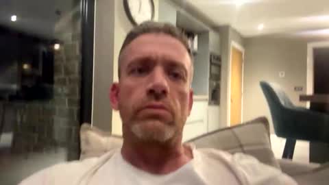 Snapshot of youwantus69 chatting on 09/17/25, 05:20 You want us 69 online show from 09/17/25, 05:20