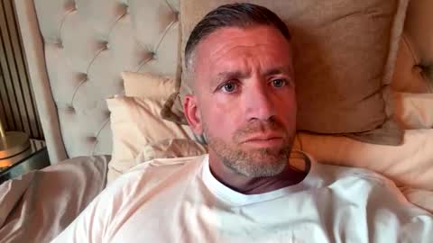 Snapshot of youwantus69 chatting on 10/26/25, 01:17 You want us 69 online show from 10/26/25, 01:17