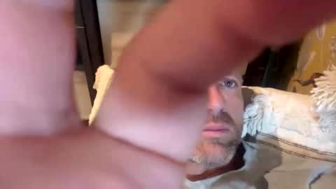 Snapshot of youwantus69 chatting on 11/05/25, 08:20 You want us 69 online show from 11/05/25, 08:20