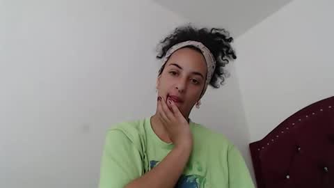 elizabeth  ju   online show from 03/22/26, 06:22
