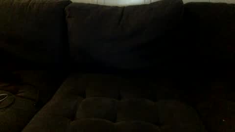 yque online show from 10/05/25, 01:15