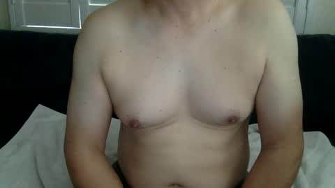 yque online show from 04/12/26, 04:12