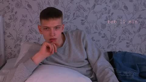 yrshela online show from 04/06/26, 04:30