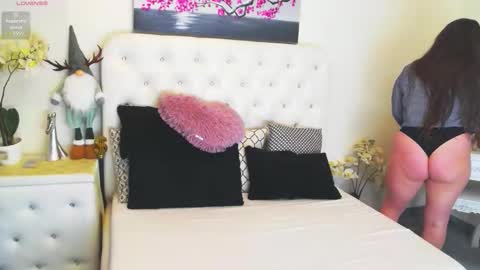 Yssabel online show from 03/26/26, 05:24