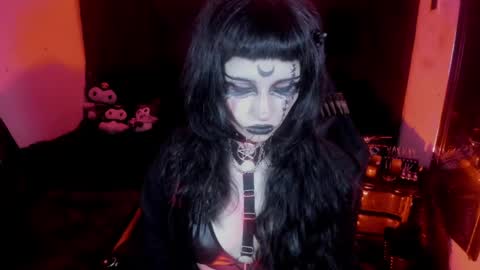 Yue Eclipsa online show from 05/04/26, 05:14