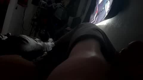 Snapshot of yuhdaddy6969 chatting on 05/19/26, 01:28 yuhdaddy6969 online show from 05/19/26, 01:28