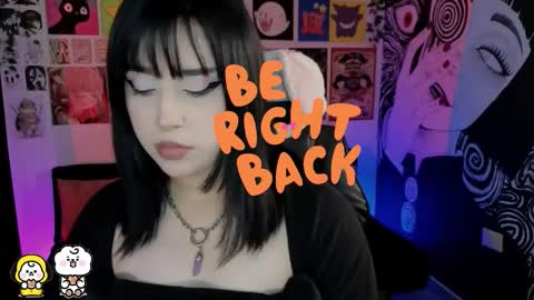    rawr   Anne Independent model      online show from 12/18/25, 05:30