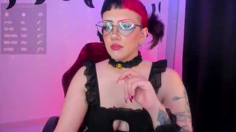 Snapshot of yuki_cross chatting on 02/18/26, 05:47 online show from 02/18/26, 05:47