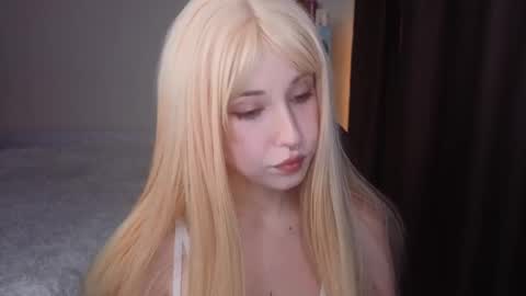 Misa online show from 10/01/25, 04:02