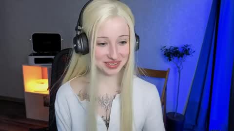 Misa online show from 03/24/26, 06:35