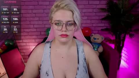 Snapshot of yukiohara chatting on 11/26/25, 10:49 Yuki online show from 11/26/25, 10:49