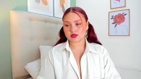 Snapshot of yuli_cardona_ chatting on 01/13/25, 11:38 Yuliet online show from 01/13/25, 11:38