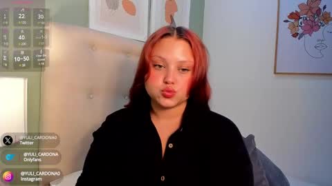 Snapshot of yuli_cardona_ chatting on 02/18/25, 08:25 Yuliet online show from 02/18/25, 08:25